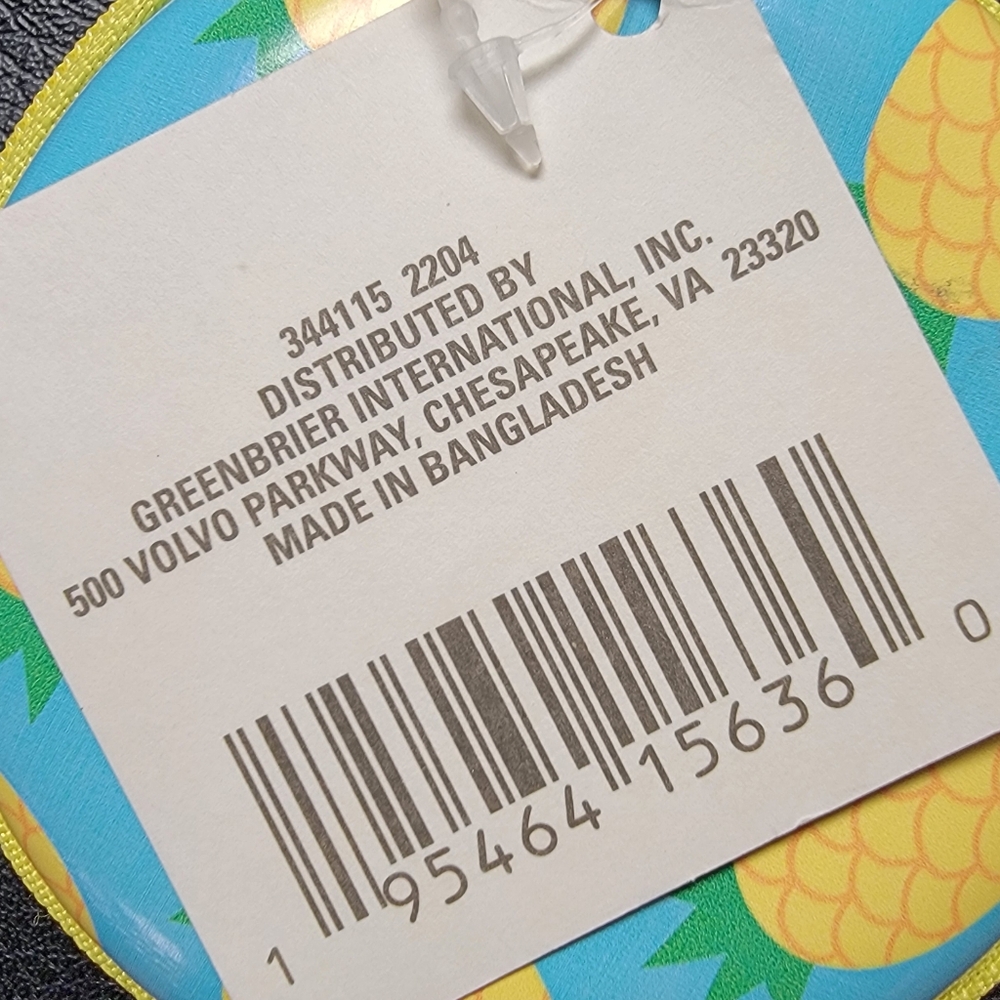 Pineapple Tech Case 🍍 - Picture 3 of 6